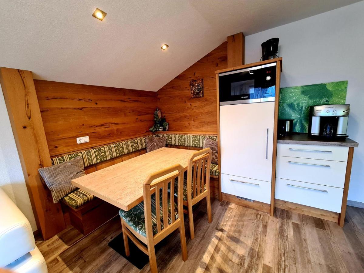 Ferienwohnung Luttinger-Hohenegg Ehrwald Exterior foto